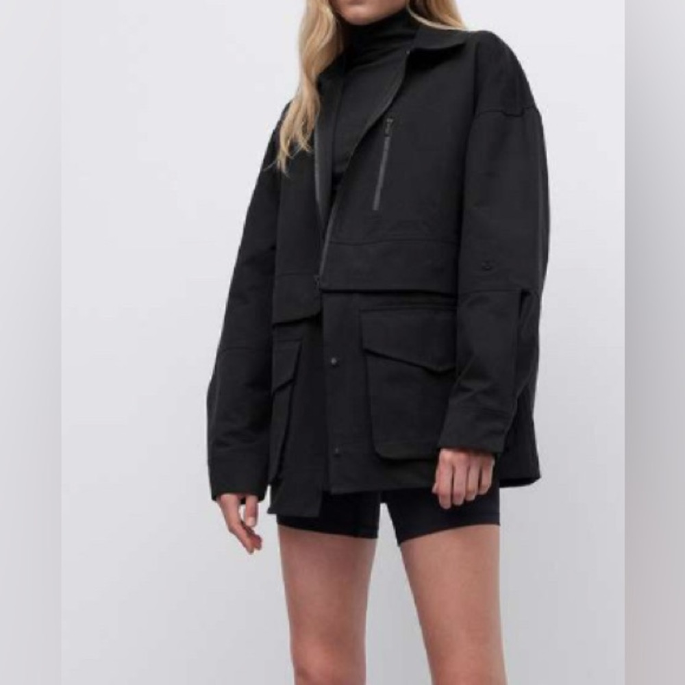 NWOT Lululemon Glyde 2-in-1 Adaptable Jacket Black